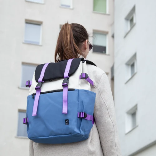 Niebieski plecak miejski 25 L od EVERBERG